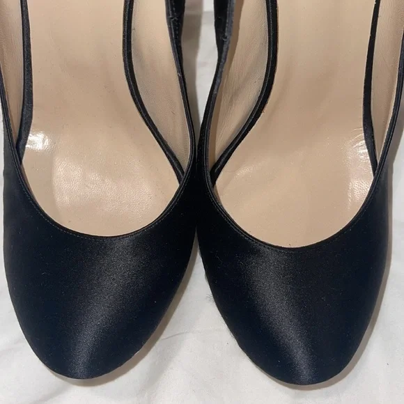 NWOT Nicholas Kirkwood stunning satin heels with pearls Heels